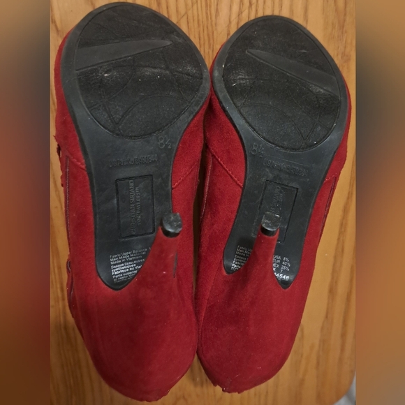 EUC Christian Siriano Red Suede Peep Toe Bootie Boot Heel Pump Shoe SZ 8.5 - Picture 6 of 9